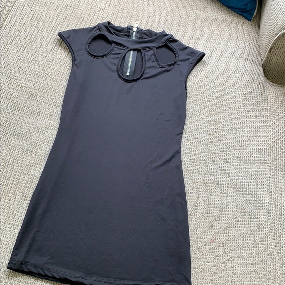 mini black dress